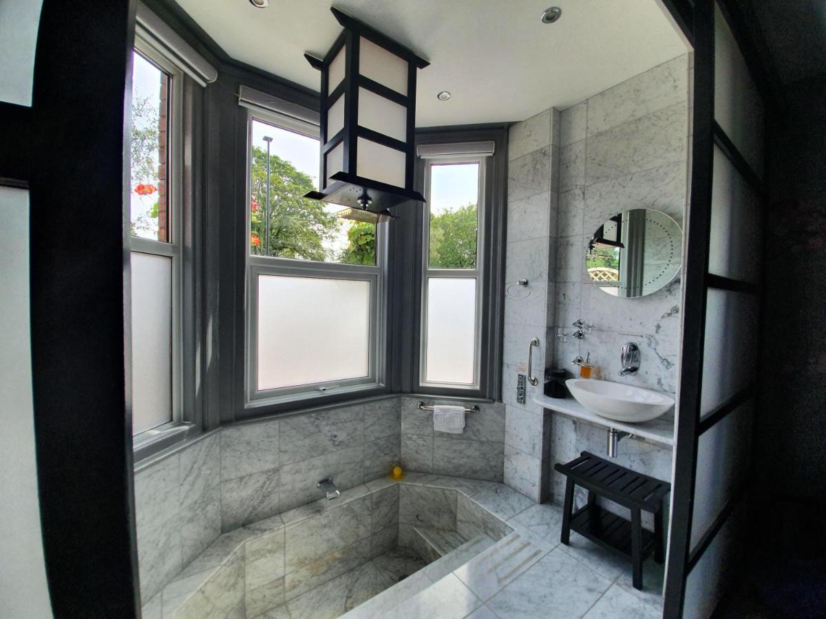 Tower Guest House Йорк Экстерьер фото